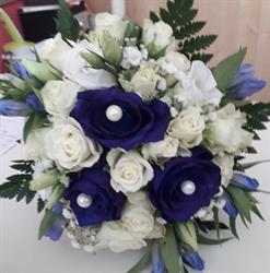 FIORI e Fiocchetti, Alba orari di apertura
