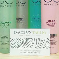 Dacci un taglio, Scena orari di apertura