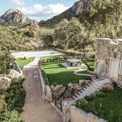Antica Fonte - Holiday Homes & outdoor spa, Olbia orari di apertura
