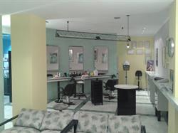 Rafael, hair stylist, Fabriano orari di apertura