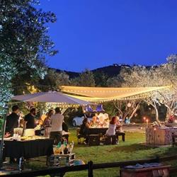 Gavino's Home Restaurant AREA PICNIC, Tivoli orari di apertura