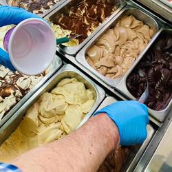 Bar Gelateria Rainbow, Montesarchio orari di apertura