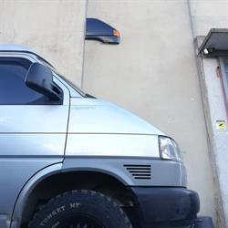 Black Garage di Mario Schiavio, Canzo orari di apertura