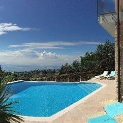 Casa Vacanze - Cryss House, Toscolano-Maderno orari di apertura