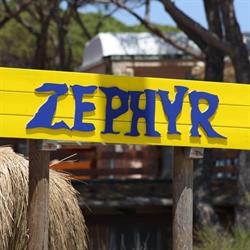 Zephyr School, Campo nell'Elba orari di apertura