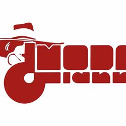 Gianni Moda, Comiso orari di apertura