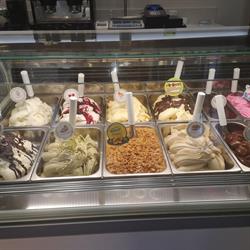 Le Creme Di Rosa Srl, Casteggio orari di apertura