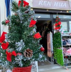 Ren Hua, Ardea orari di apertura