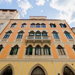 Piccola Università Italiana Le Venezie, Trieste orari di apertura