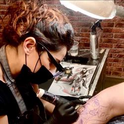 EvelinTattoo, Lecce orari di apertura