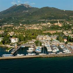 Marina di Bogliaco, orari di apertura