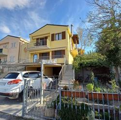 al Mare, Loreto orari di apertura