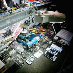 Riparazioni iPhone Napoli - Vomero - Alltech, orari di apertura