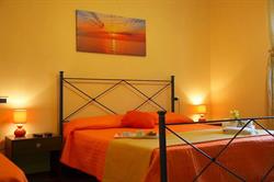 Casa Vacanze LE QUERCE, San Severino orari di apertura