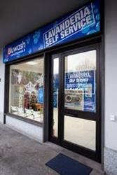 Bluwashnovara - Lavanderia self-service contanti o fidelity card, Novara orari di apertura