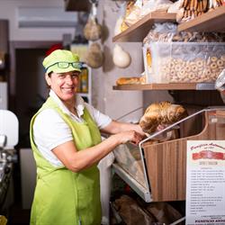Sapori e Tradizioni, Mottola orari di apertura