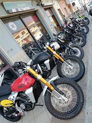 Deltamotors s.r.l.s., Avola orari di apertura