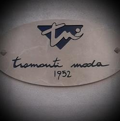 Tramonti Moda 1952, Decollatura orari di apertura