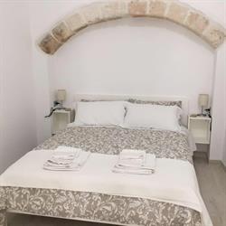 Vicolo Fiorito B&B, Polignano a Mare orari di apertura