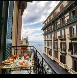 Affittacamere Di Palma Suite, Napoli orari di apertura