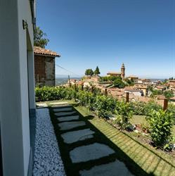 Casa Tina Holiday Home, Diano d'Alba orari di apertura