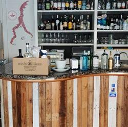 Bar Fragola e Barolo, Erba orari di apertura