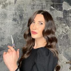 Les Chic Hair & Beauty Salon, Bornago orari di apertura