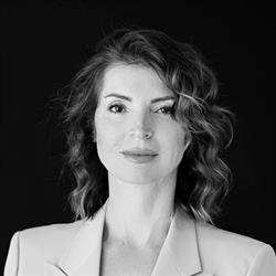 Natalie Halova Dermopigmentazione Professionale, Pescara orari di apertura