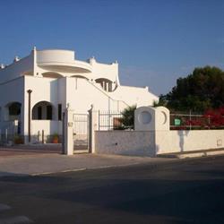 Residence Nettuno, Vieste orari di apertura