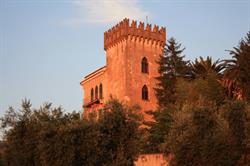 Castello Santa Margherita, Cori orari di apertura