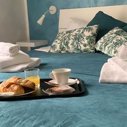 B&B Joy Naples, orari di apertura