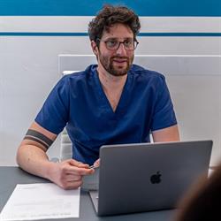 Dr. Stefano Conigliaro, Siracusa orari di apertura
