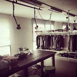 Research And Assistance For Fashion Srl, Modena orari di apertura