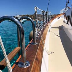Veliero Dolce Vita La Maddalena, orari di apertura