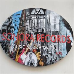 Casa/Etichetta Discografica Sonora Record, Nola orari di apertura