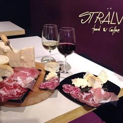 Bar Stralvè Food and Coffee, Parma orari di apertura