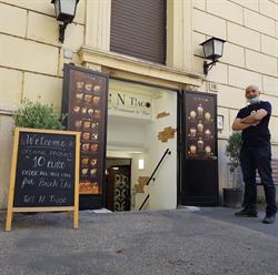 Tali N Tiago, Roma orari di apertura