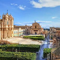 B&B Centopassi, Noto orari di apertura