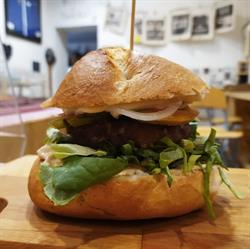 Uscio e bottega, Prato orari di apertura