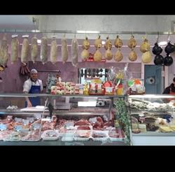 La maison della carne, Cava de' Tirreni orari di apertura