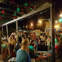 Magic Bar, Lagrimone orari di apertura