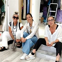 Glicine, Bari orari di apertura