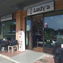 Lady's Bar, Ladispoli orari di apertura
