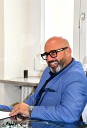 Dott. Francesco Leva, Chirurgo Medico Estetico ed Endocrinologo, Samone orari di apertura