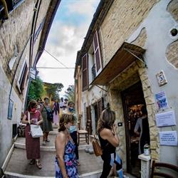 L'Accademia degli Insepolti, Spoltore orari di apertura