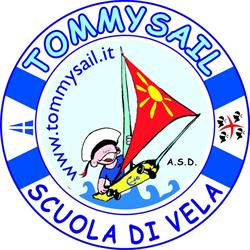 Tommysail, Sesto Calende orari di apertura