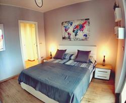 Vinhome - Your WINEderful stay in Alba - cn, orari di apertura