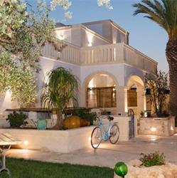 Villa Luis, Fasano orari di apertura