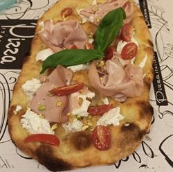Pizzeria la casa del pane di Katia Suella, Uta orari di apertura