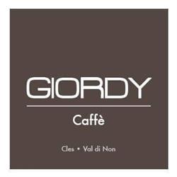 Giordy Caffè, Cles orari di apertura